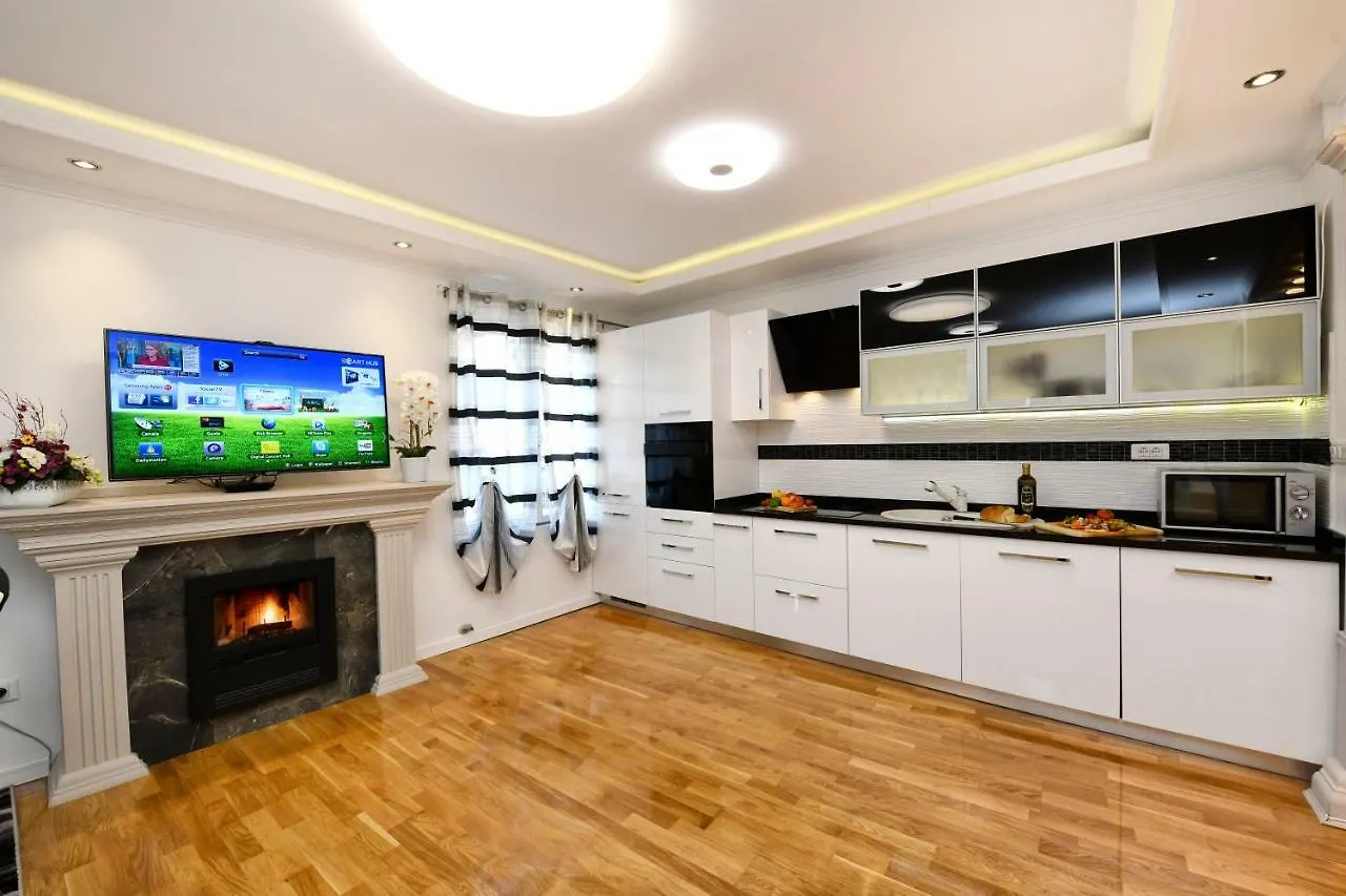 Apartment Markovski Пореч